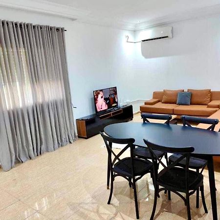 Nice Stay 2 Bedrooms Jardins De Carthage Le Kram Buitenkant foto
