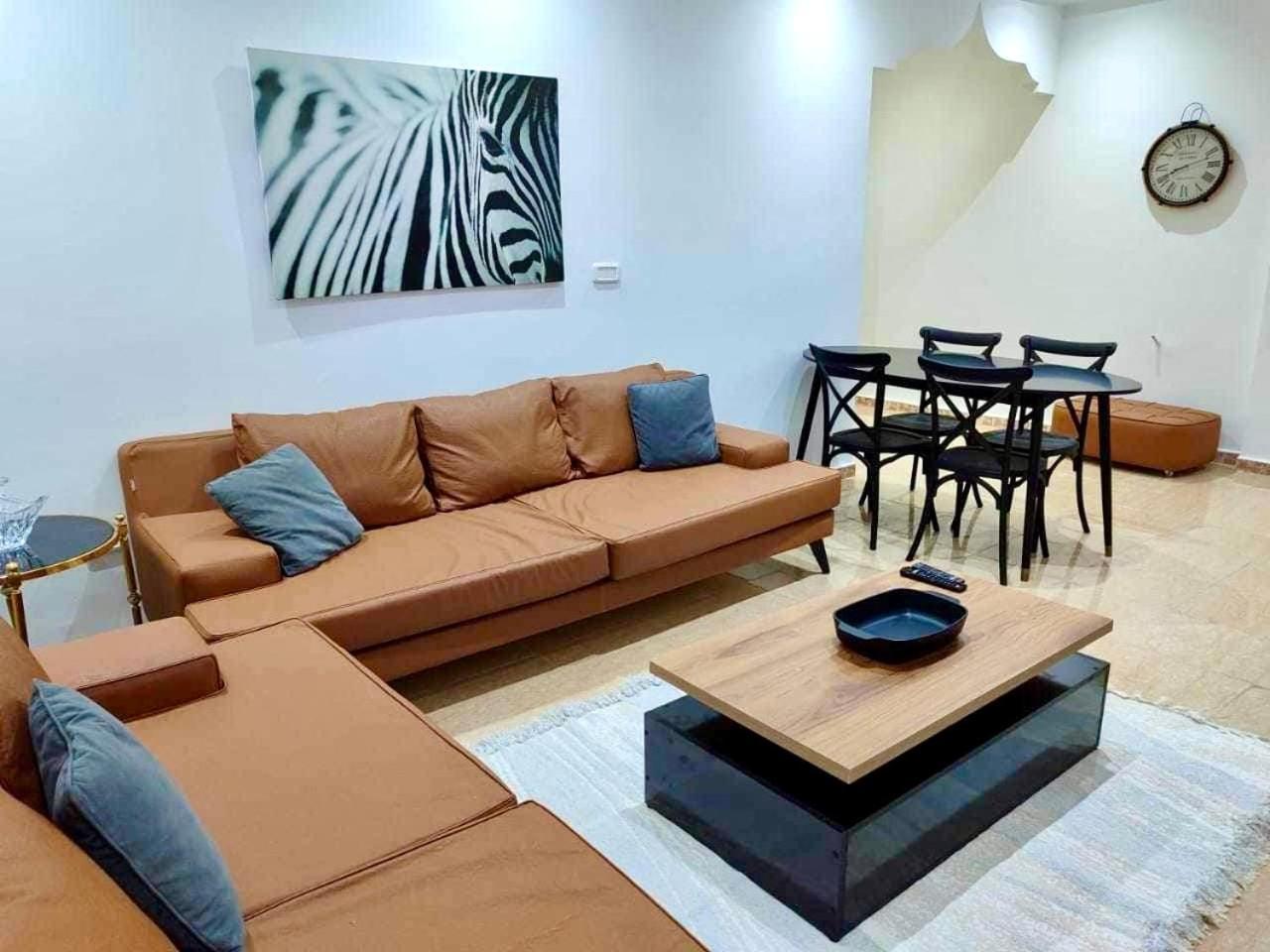 Nice Stay 2 Bedrooms Jardins De Carthage Le Kram Buitenkant foto