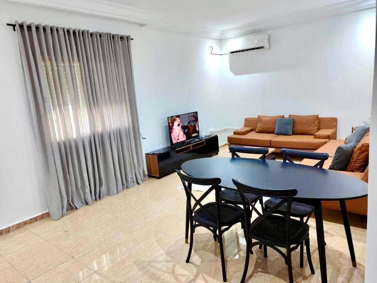 Nice Stay 2 Bedrooms Jardins De Carthage Le Kram Buitenkant foto